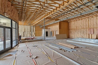 7315 W Warm Springs Rd, Las Vegas, NV for lease Building Photo- Image 2 of 17