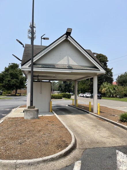 6999 Abercorn St, Savannah, GA for lease - Building Photo - Image 1 of 11