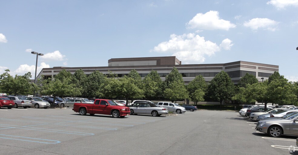 202 Carnegie Ctr, Princeton, NJ for sale - Primary Photo - Image 1 of 1