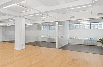 9 E 38th St, New York, NY for lease Interior Photo- Image 2 of 3