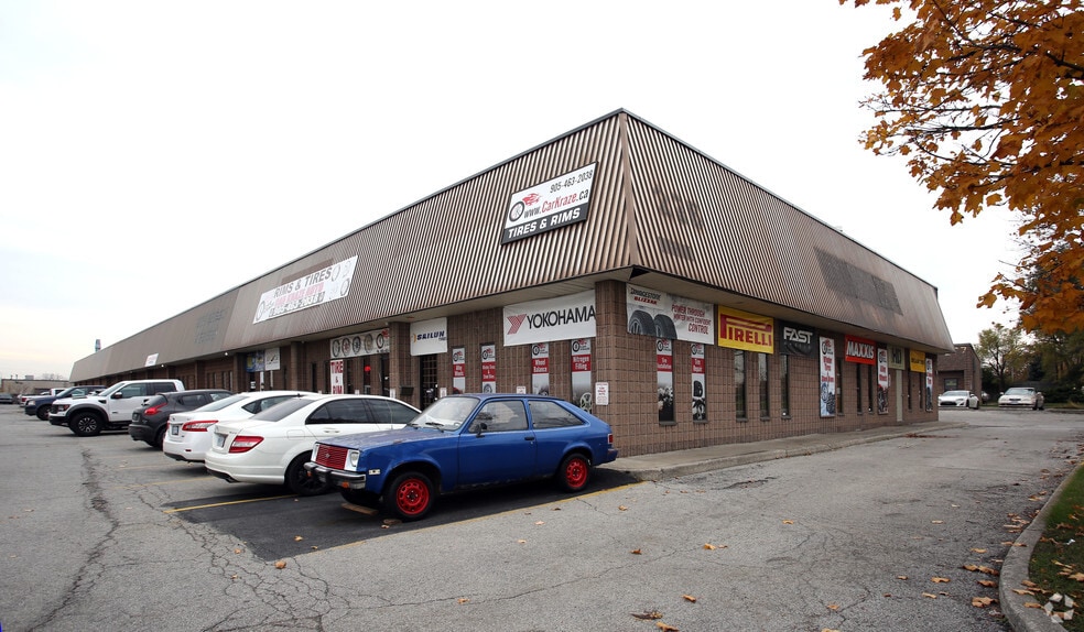 225 Advance Blvd, Brampton, ON for sale - Primary Photo - Image 1 of 1