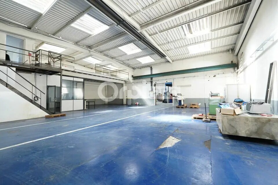 Flex in Saint-Priest for sale Interior Photo- Image 1 of 9