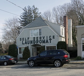 More details for 20 Laurel Ave, Northport, NY - Retail for Sale