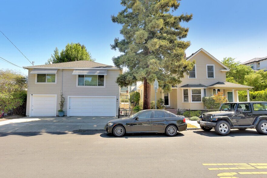 702 Allerton St, Redwood City, CA 94063