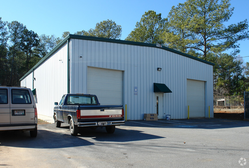 4590 S Berkeley Lake Rd, Berkeley Lake, GA for lease - Building Photo - Image 2 of 4