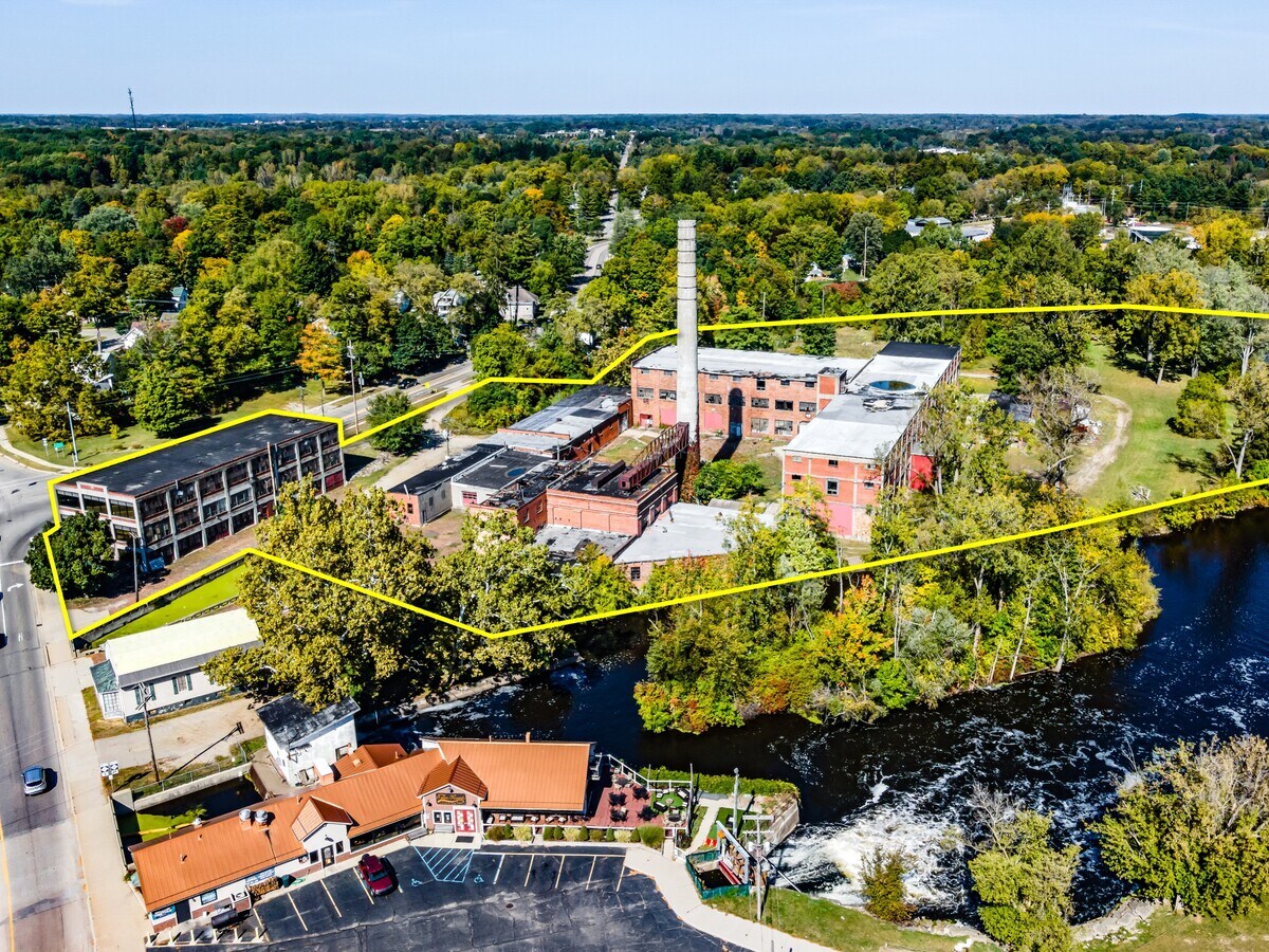 224 N Main St, Eaton Rapids, MI 48827