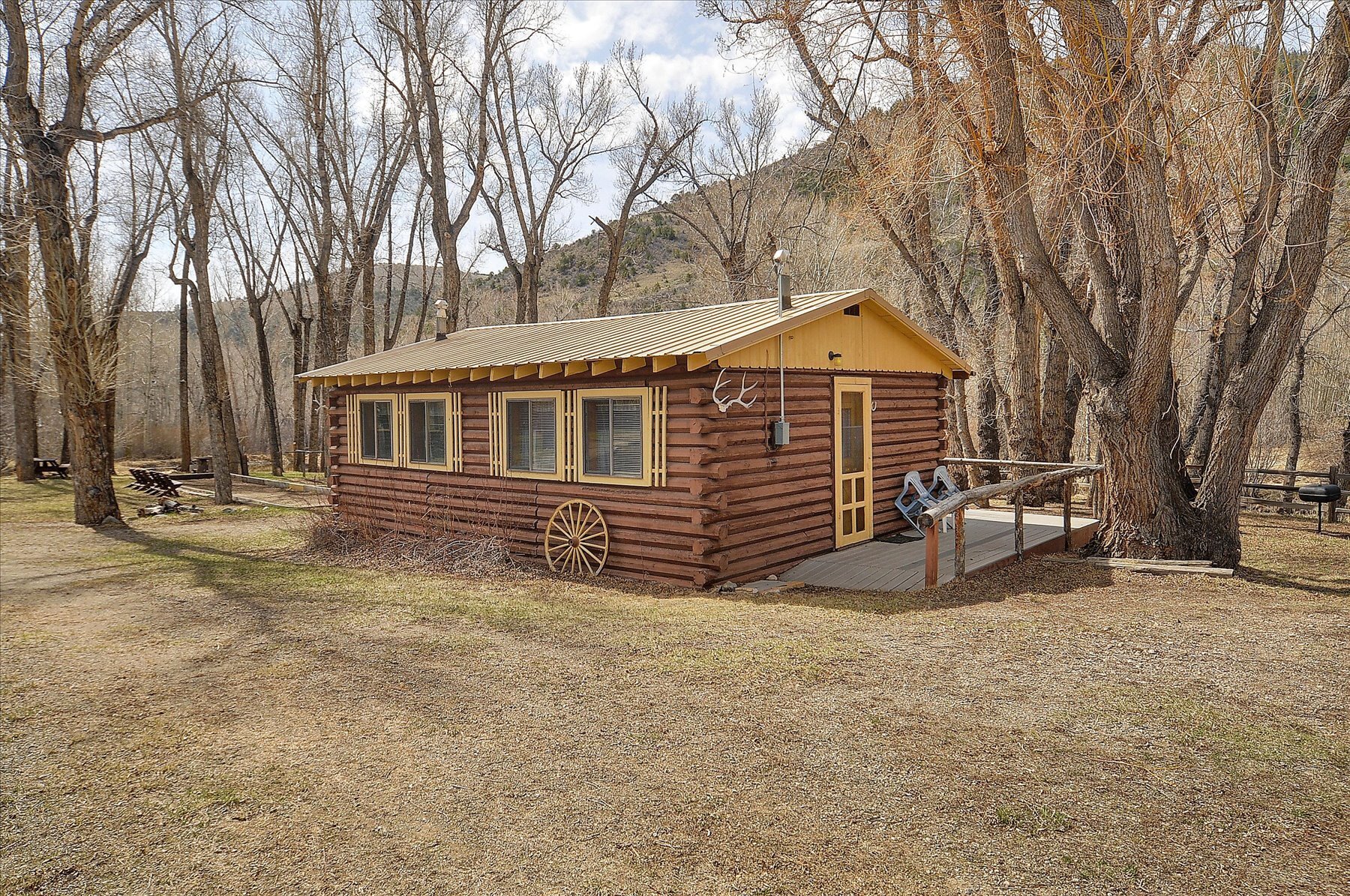 16760 County Road 220, Salida, CO 81201 Wagon Wheel Guest Ranch