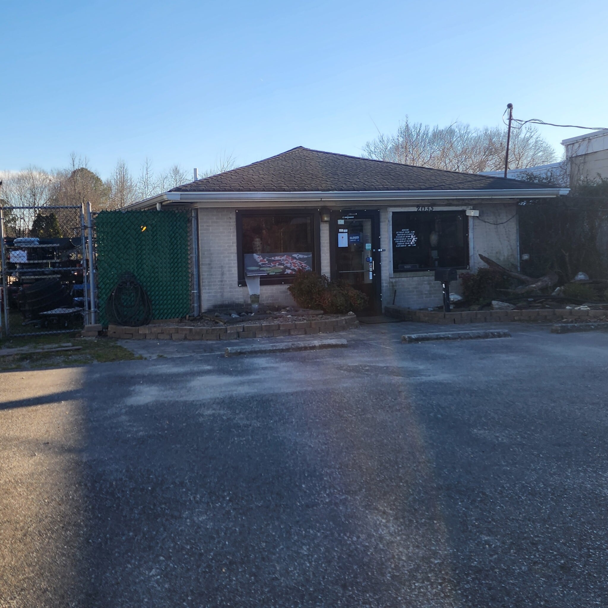 2033 W Pembroke Ave, Hampton, VA for sale Building Photo- Image 1 of 1