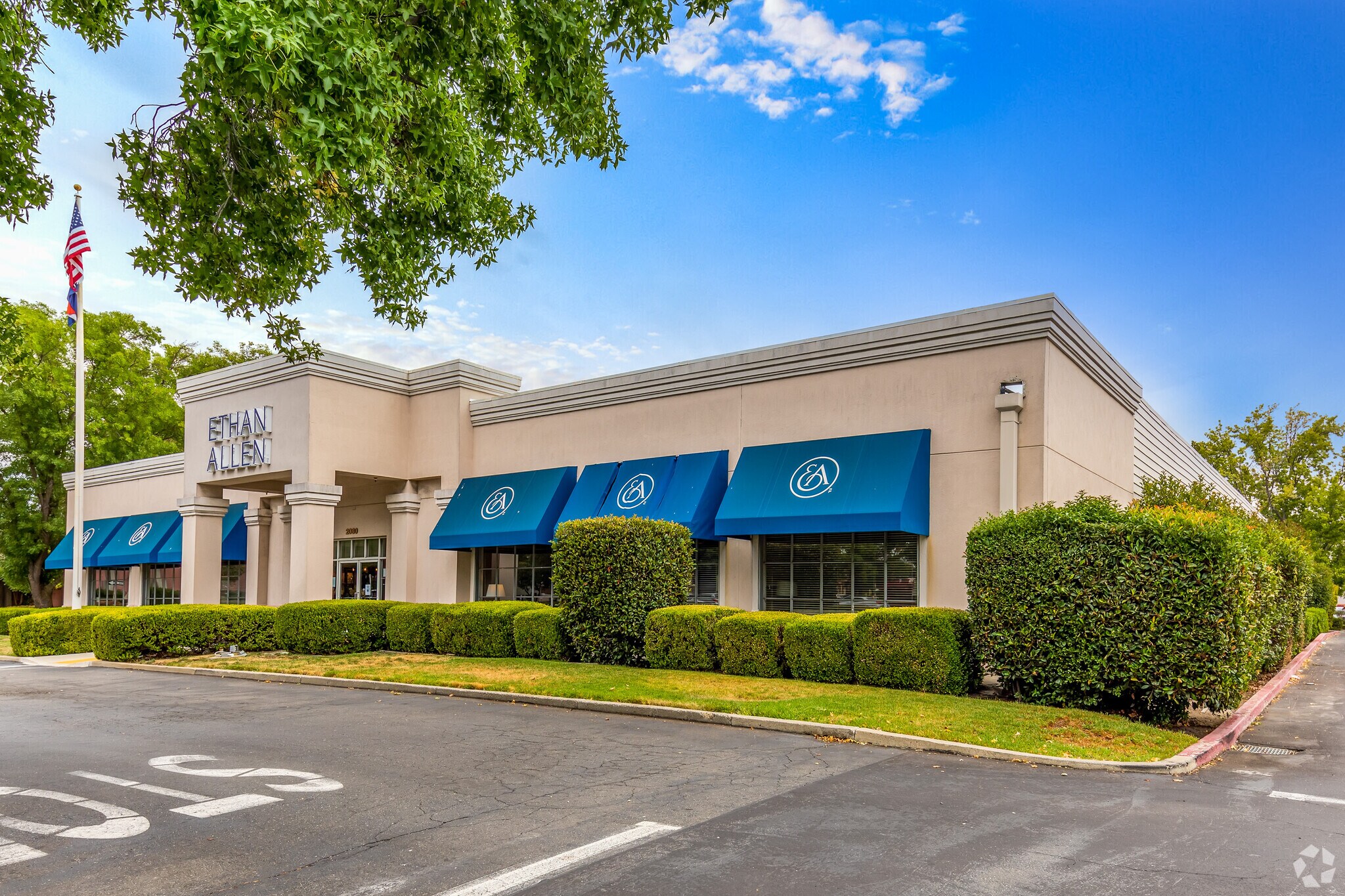 2080 Diamond Blvd, Concord, CA for lease Primary Photo- Image 1 of 3
