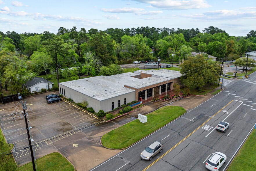 1306 W Frank Ave, Lufkin, TX for sale - Building Photo - Image 1 of 1