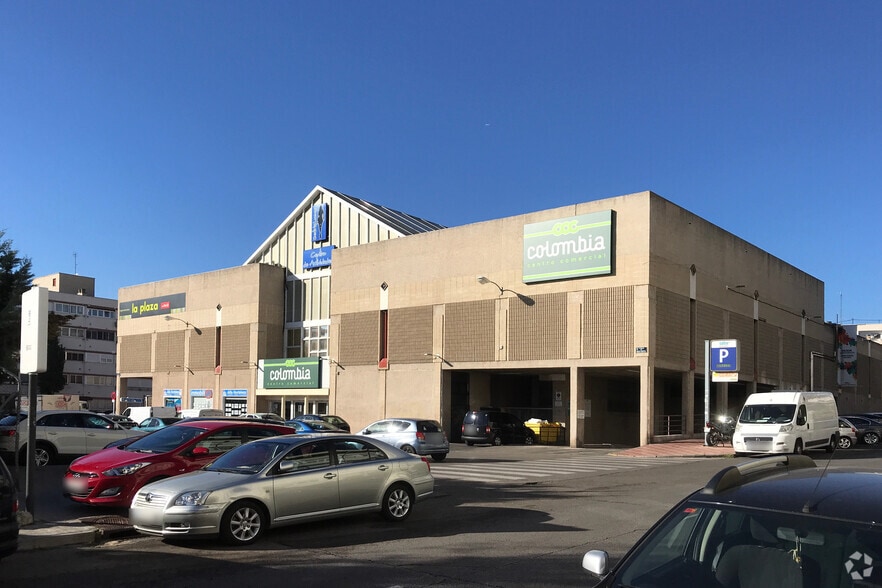 Avenida Bucaramanga, 2, Madrid, Madrid for sale - Building Photo - Image 2 of 3