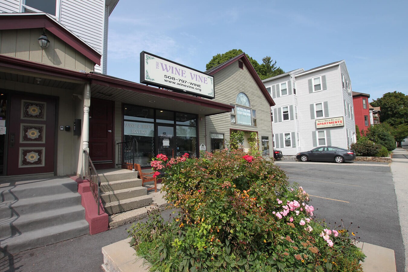 142 Highland St, Worcester, MA 01609