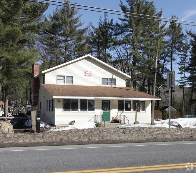 1858 Us-9, Lake George, NY for sale - Primary Photo - Image 1 of 1