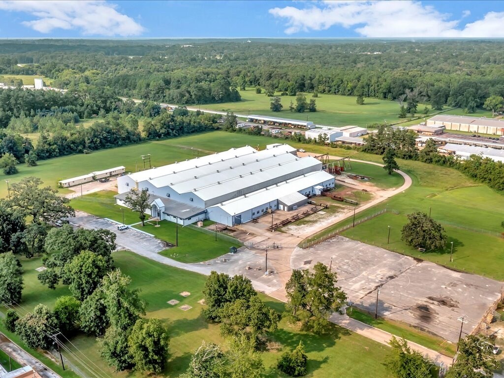711 Industrial Blvd, Lufkin, TX for sale Primary Photo- Image 1 of 1