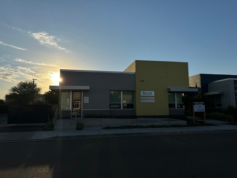 412 Park Creek Dr, Clovis, CA for lease - Building Photo - Image 2 of 4