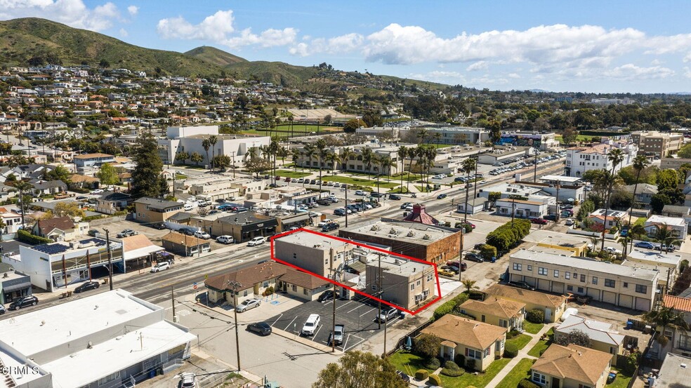 2016-2020 E Main St, Ventura, CA for sale - Aerial - Image 1 of 62