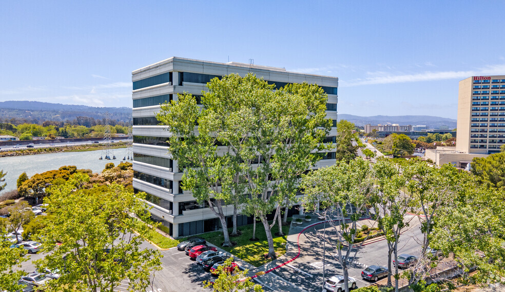 577 Airport Blvd, Burlingame, CA for lease - Primary Photo - Image 1 of 3