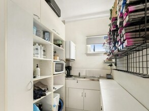 6 Trouts Rd, Everton Park for lease Interior Photo- Image 2 of 4