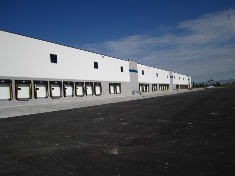 2825 Reeves Rd, Plainfield, IN 46168