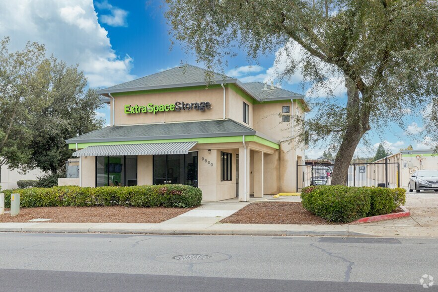 9800 Dino Dr, Elk Grove, CA for sale - Primary Photo - Image 1 of 1