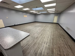 7617 3rd Ave, Brooklyn, NY for lease Interior Photo- Image 2 of 18