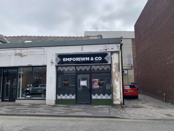 2 King St, Wrexham for lease Building Photo- Image 1 of 1