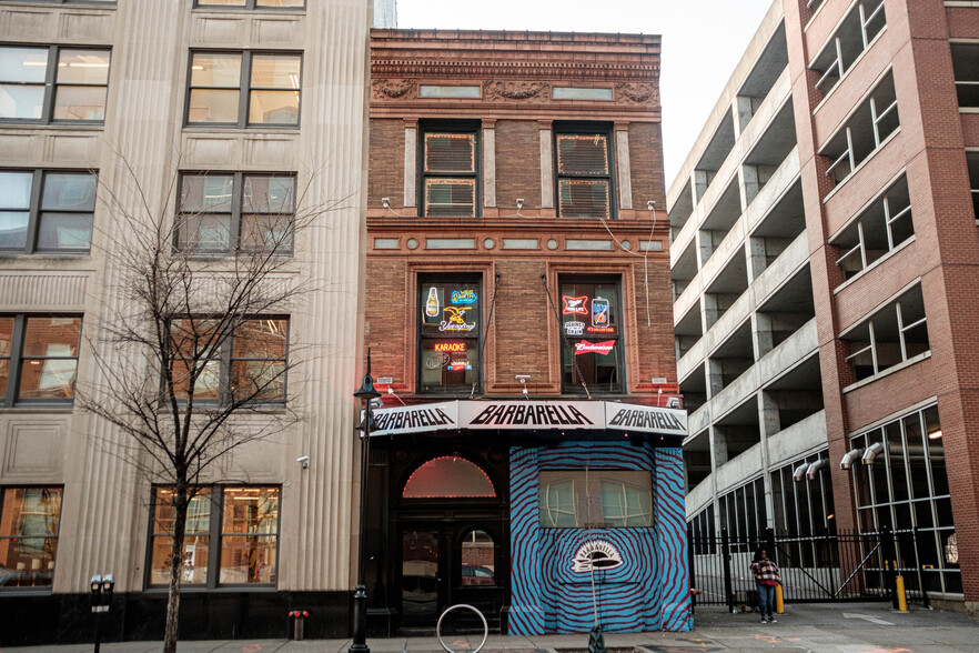 116 E Main St, Louisville, KY for sale - Building Photo - Image 1 of 12