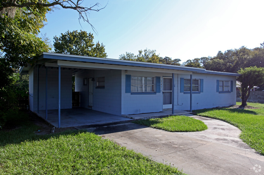 7347 Curry Ford Rd, Orlando, FL for lease - Primary Photo - Image 1 of 3