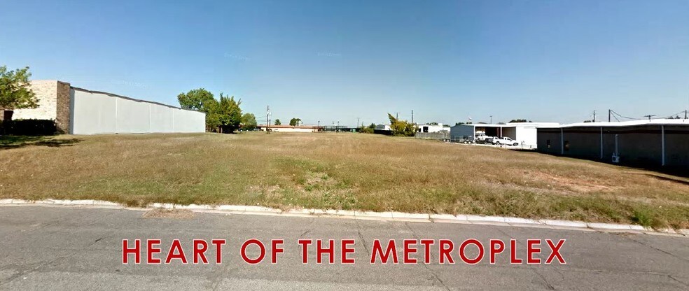 2140 Regal Parkway Dr, Euless, TX for sale - Primary Photo - Image 1 of 1