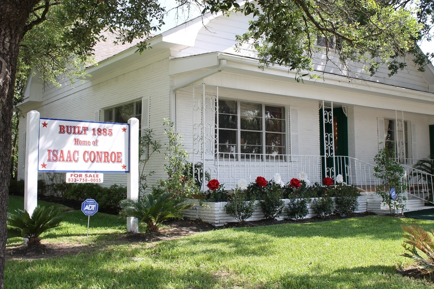 202 Avenue A, Conroe, TX for sale Primary Photo- Image 1 of 1
