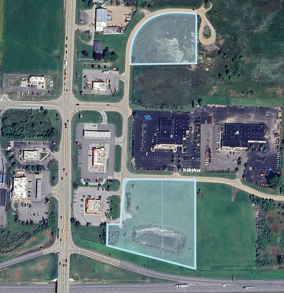 For Sale: ±6 Acres of Prime Development portfolio of 2 properties for sale on LoopNet.com - Building Photo - Image 1 of 3