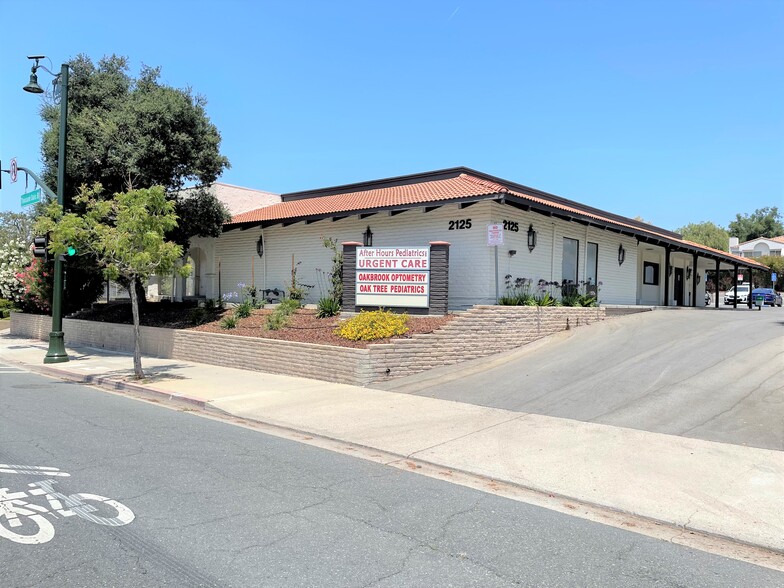 2125 E Thousand Oaks Blvd, Thousand Oaks, CA for lease - Building Photo - Image 1 of 4