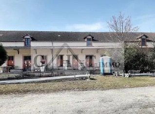 Industrial in Provins for sale - Building Photo - Image 3 of 5