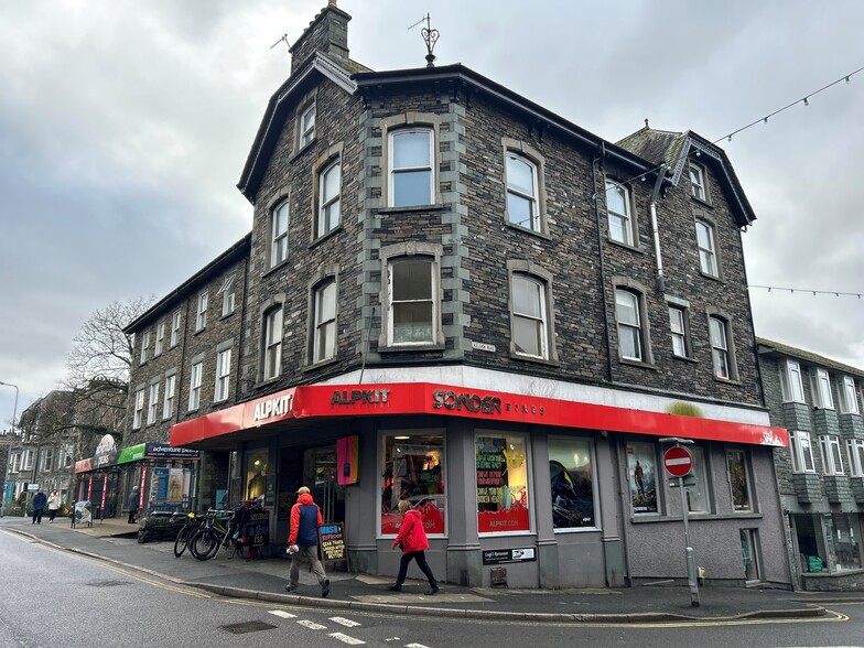 100 Lake Rd, Ambleside for sale - Building Photo - Image 1 of 1