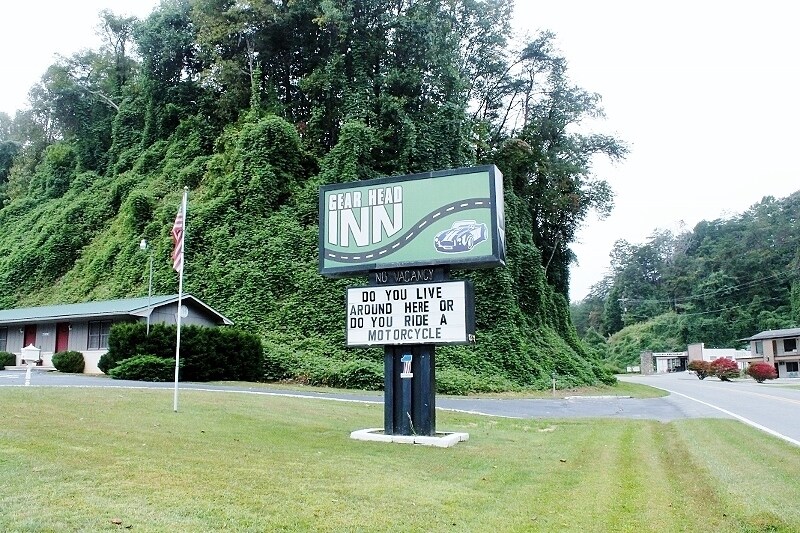 6280 Ela Rd, Whittier, NC for sale - Primary Photo - Image 1 of 1