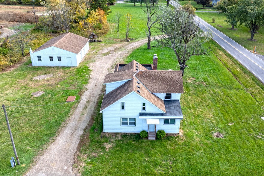 3841 S Section Line Rd, Delaware, OH for sale - Building Photo - Image 2 of 22