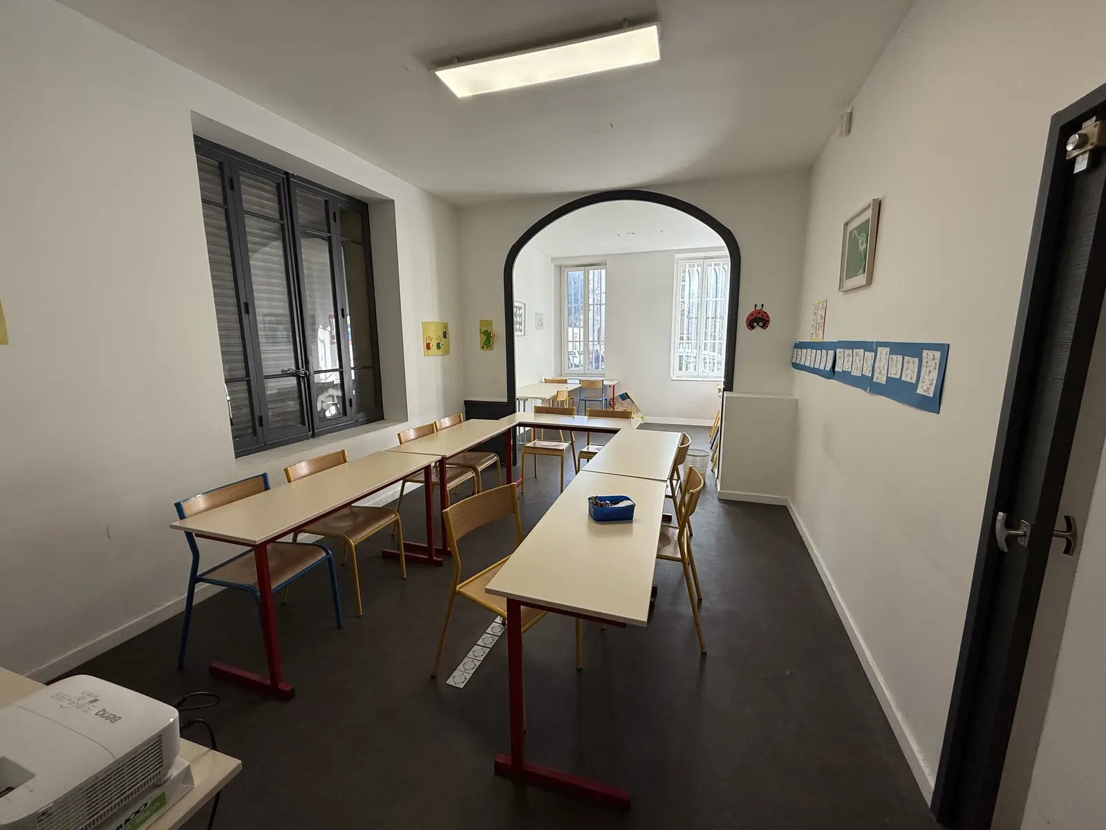 Office in Marseille for sale Building Photo- Image 1 of 7