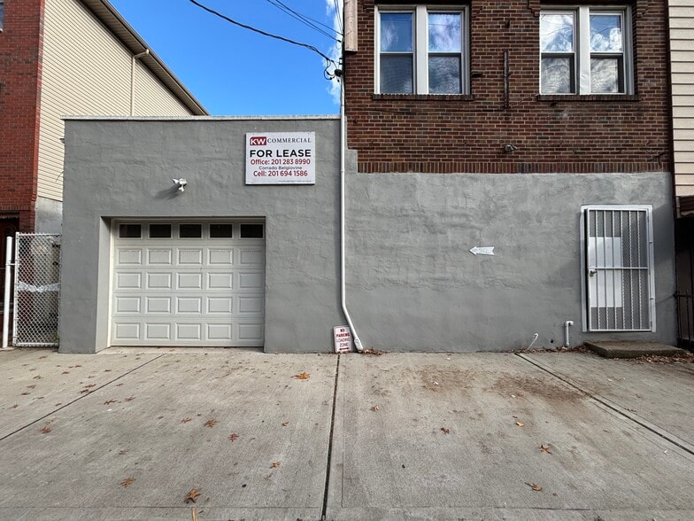 50-52 Dales Ave, Jersey City, NJ for lease - Building Photo - Image 1 of 12