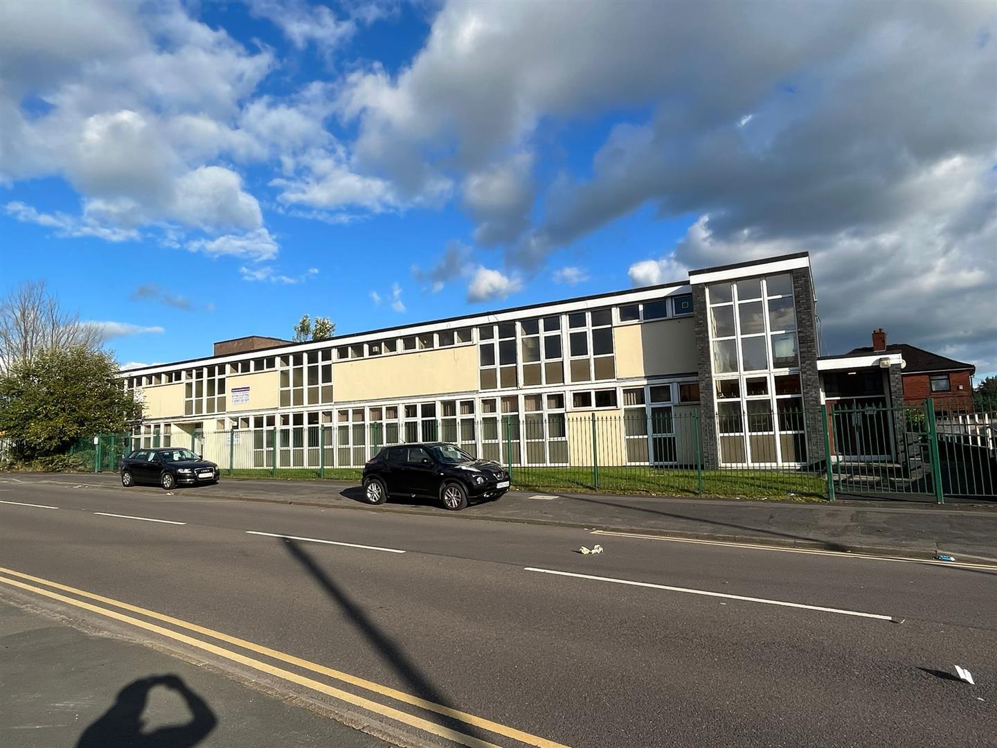 Former Clinic Leek Rd, Stoke On Trent for sale Building Photo- Image 1 of 13