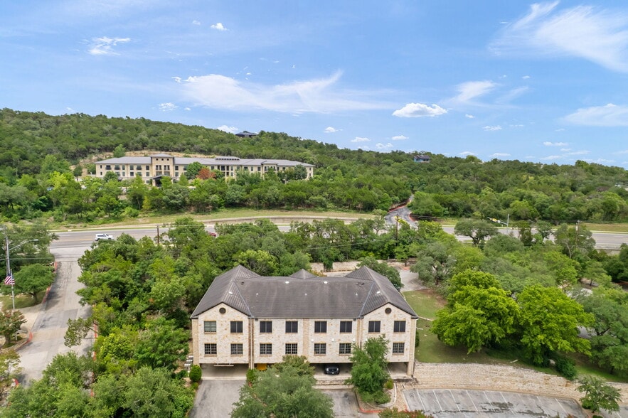 4407 Bee Caves Rd, West Lake Hills, TX for sale - Building Photo - Image 2 of 13