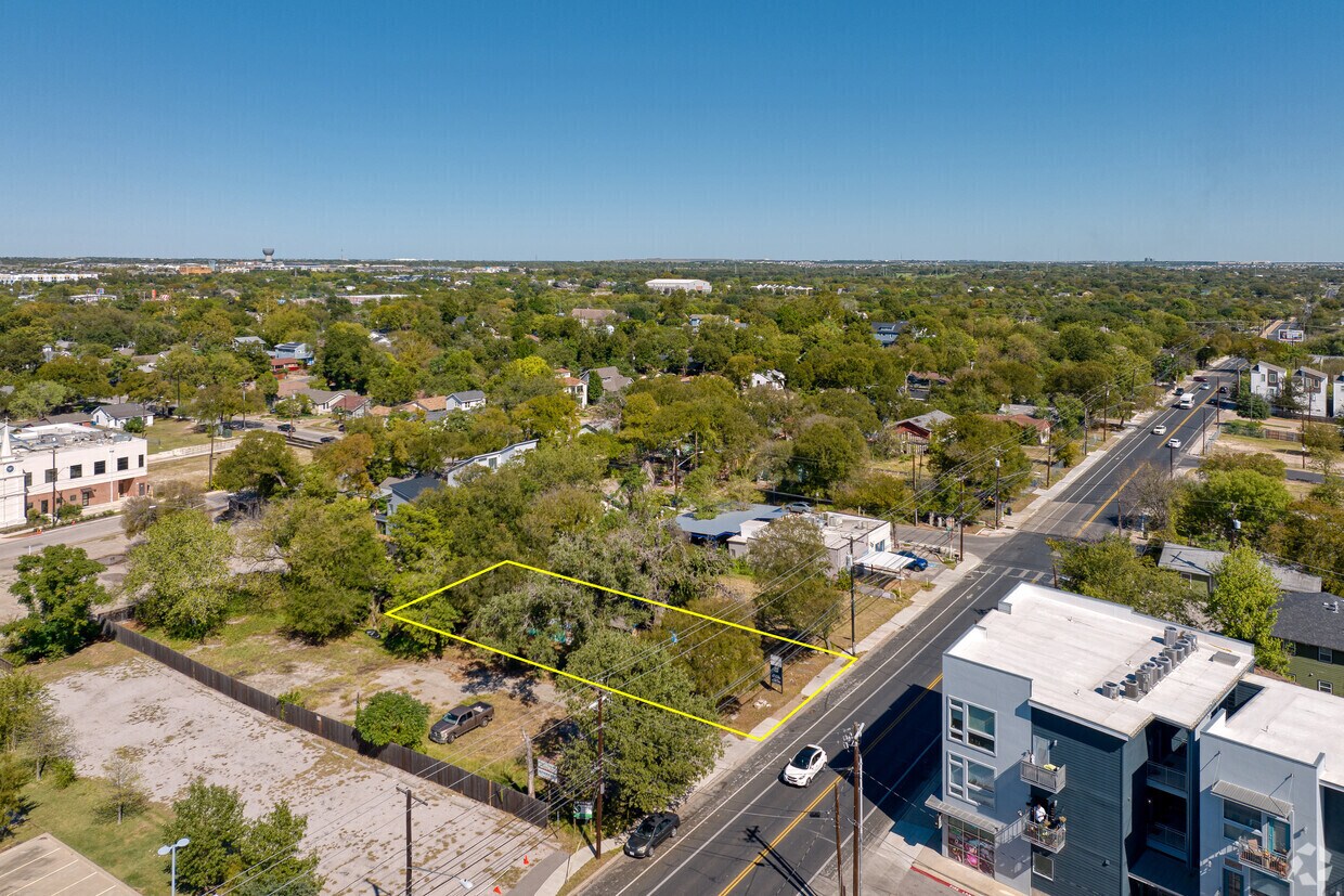 2940 E 12th St, Austin, TX for sale Building Photo- Image 1 of 1