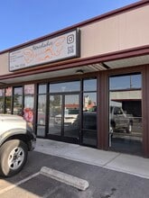 1737A W Caldwell Ave, Visalia, CA for lease Building Photo- Image 2 of 3
