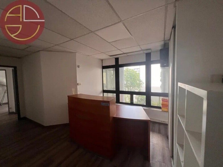 Office in Toulouse for sale - Interior Photo - Image 3 of 6