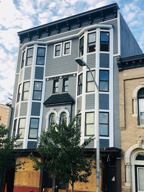 29 W 8th St, Bayonne, NJ for sale Primary Photo- Image 1 of 1