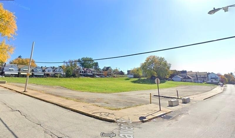 1818 Sumac St, Mckeesport, PA for sale - Building Photo - Image 1 of 1