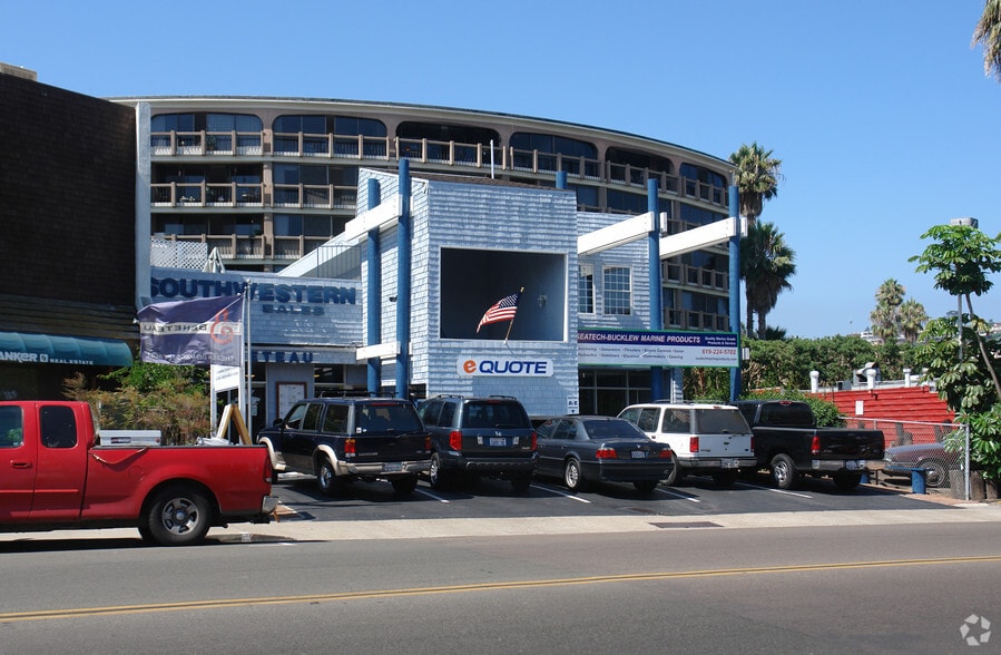 2731-2733 Shelter Island Dr, San Diego, CA for lease - Building Photo - Image 2 of 4