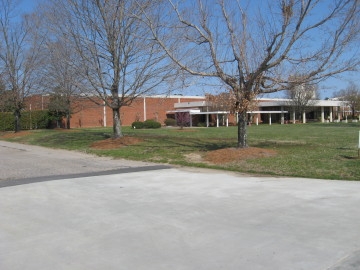 880 Facet Rd, Henderson, NC for sale - Building Photo - Image 1 of 1