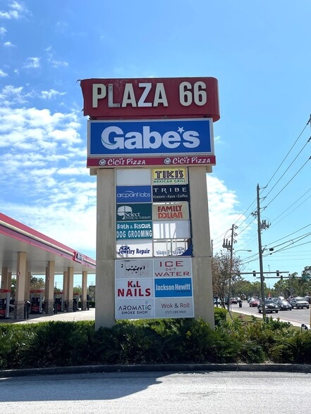 4665-4749 66th St N, Saint Petersburg, FL for lease - Building Photo - Image 2 of 16