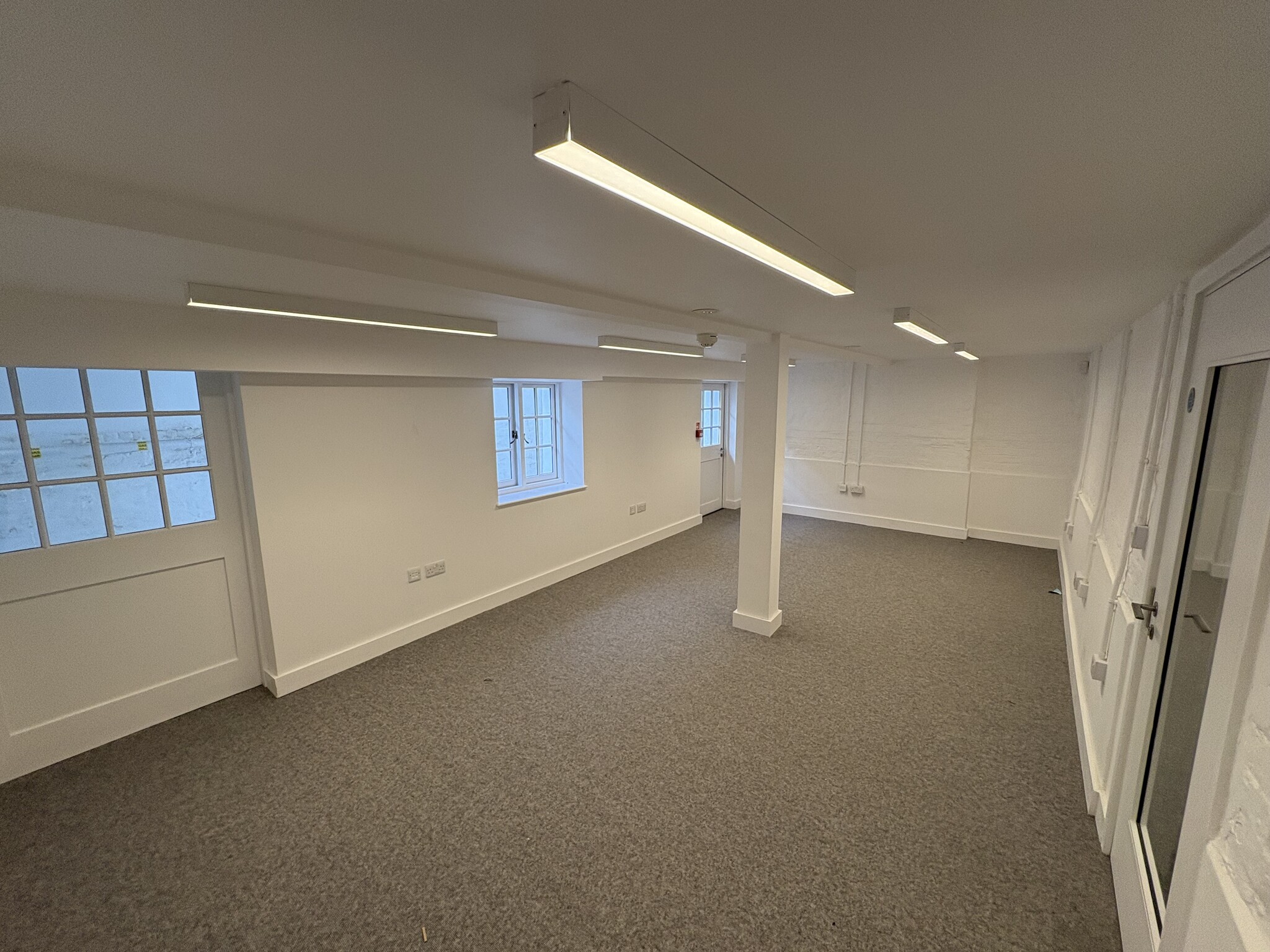 30 Bourne St, London for lease Building Photo- Image 1 of 2