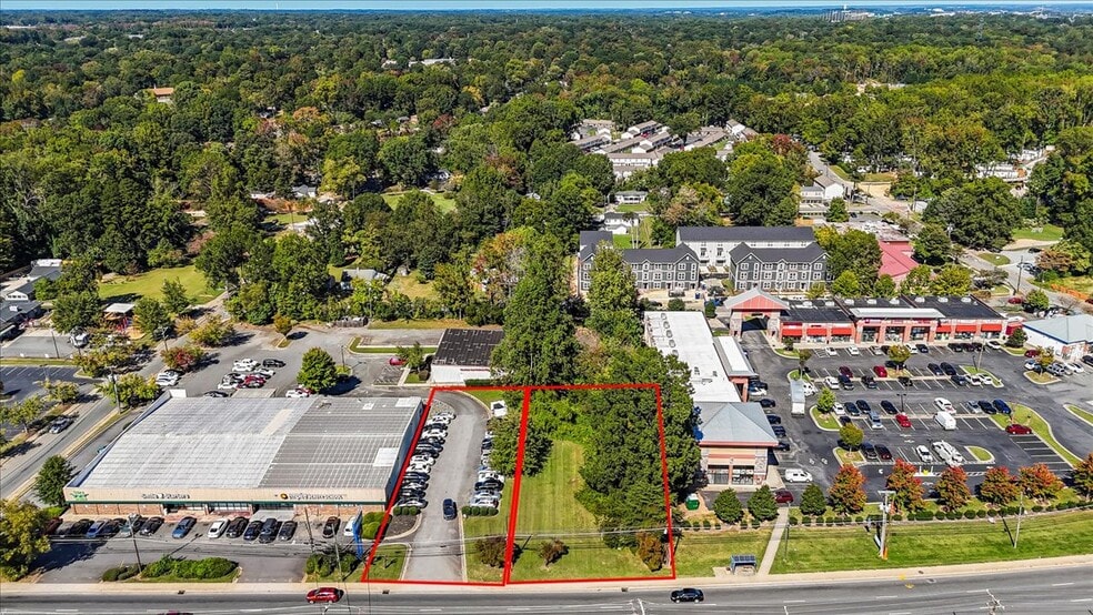 5005 N Tryon St, Charlotte, NC for sale - Aerial - Image 2 of 9